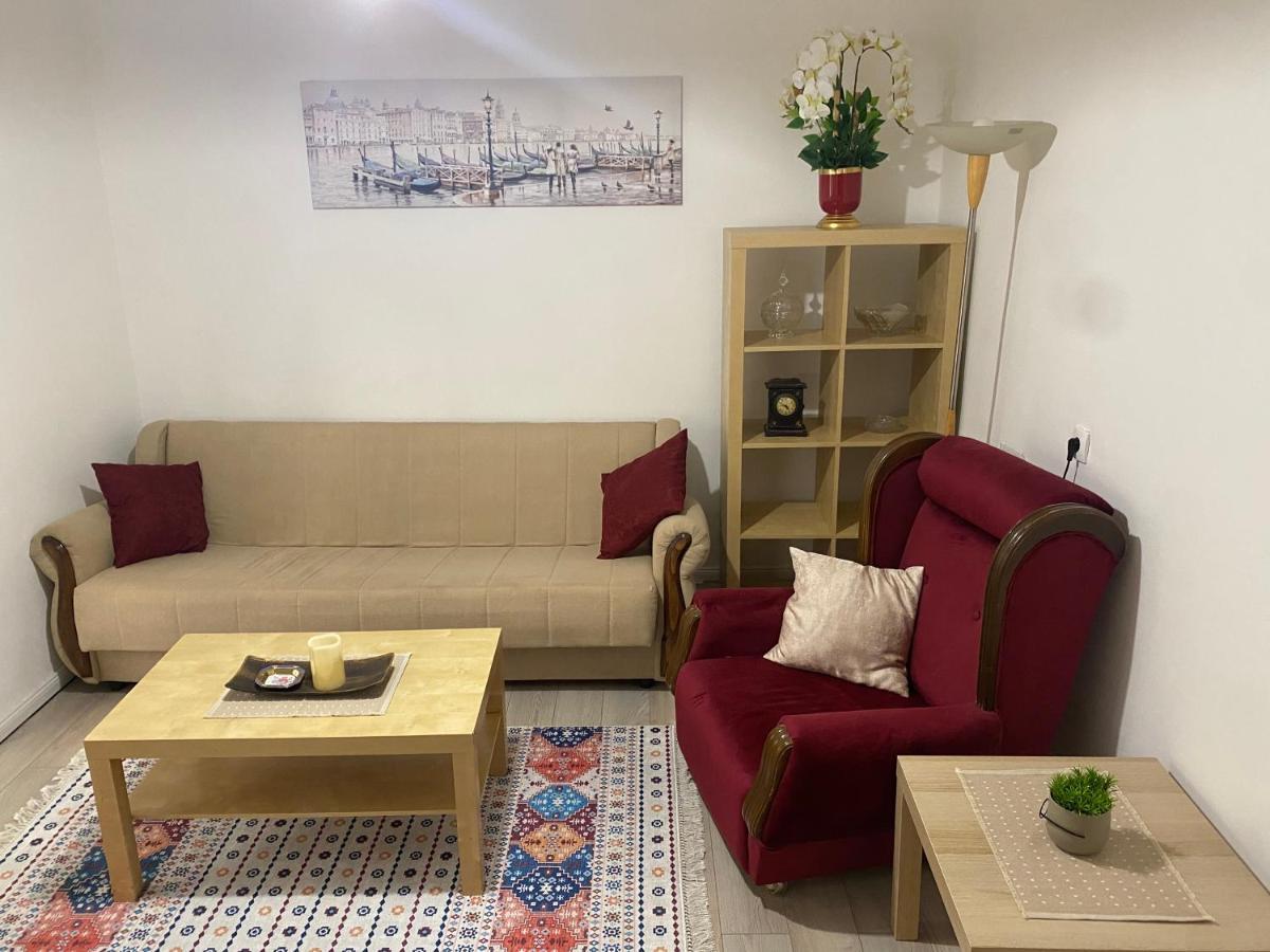 Dolce Apartman Podgorica Esterno foto