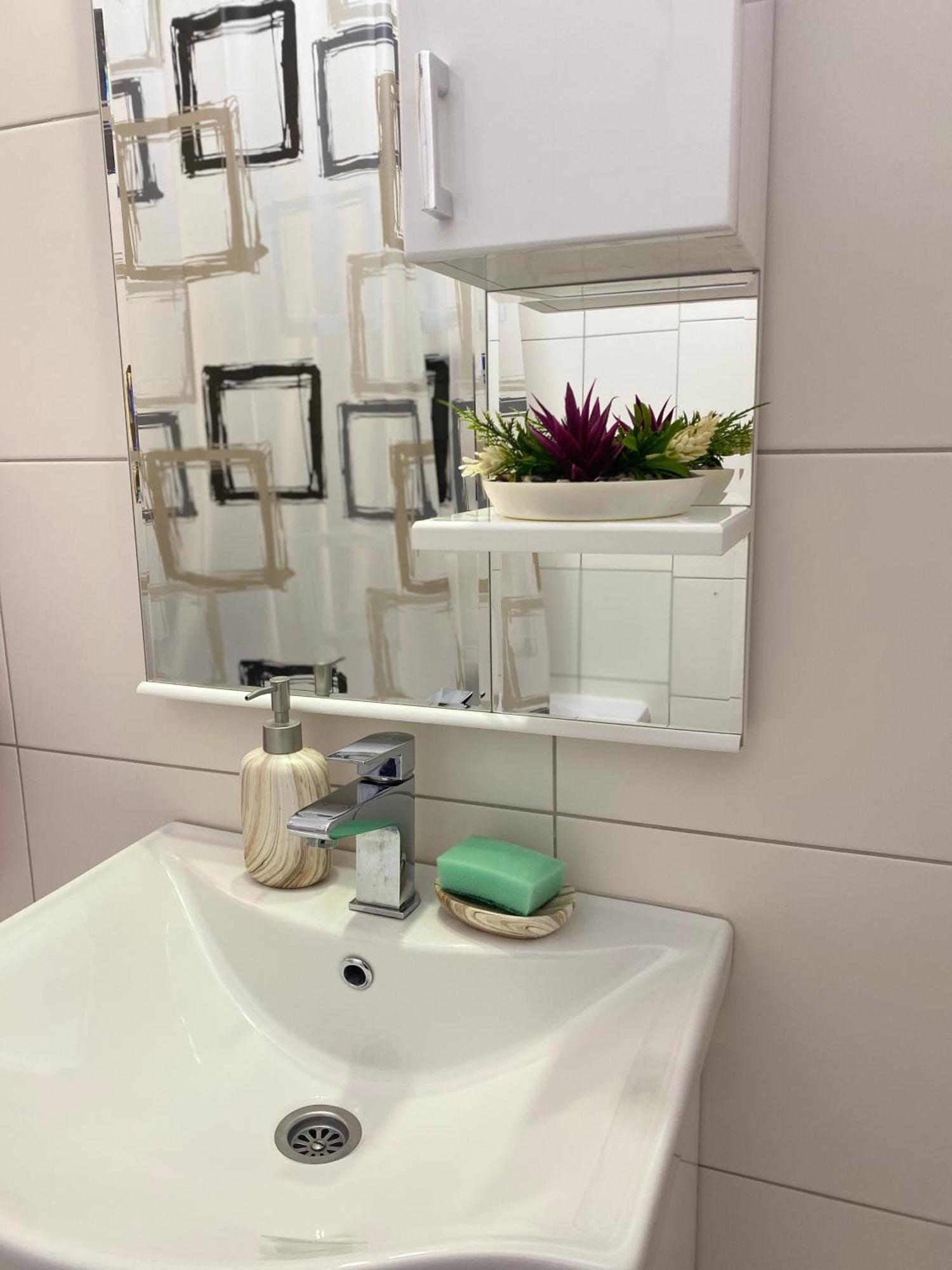 Dolce Apartman Podgorica Esterno foto